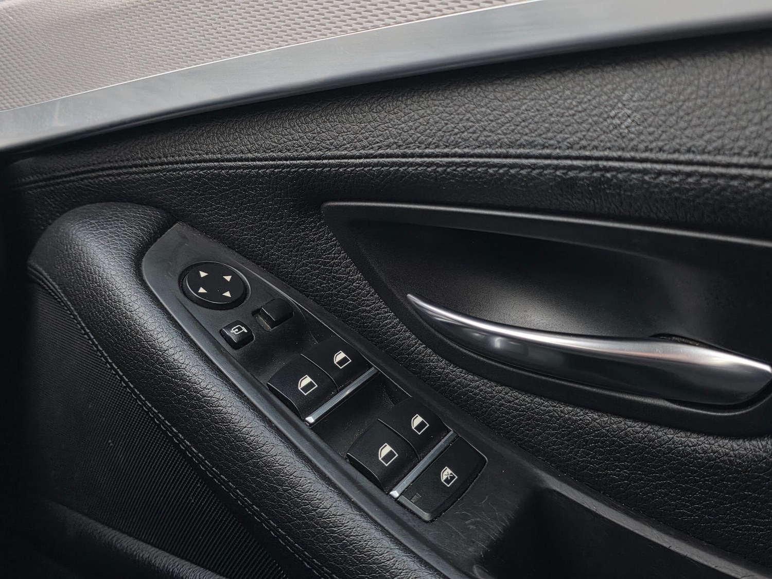 Used BMW 5 Series 2011 for sale - 77142942: Photo 36