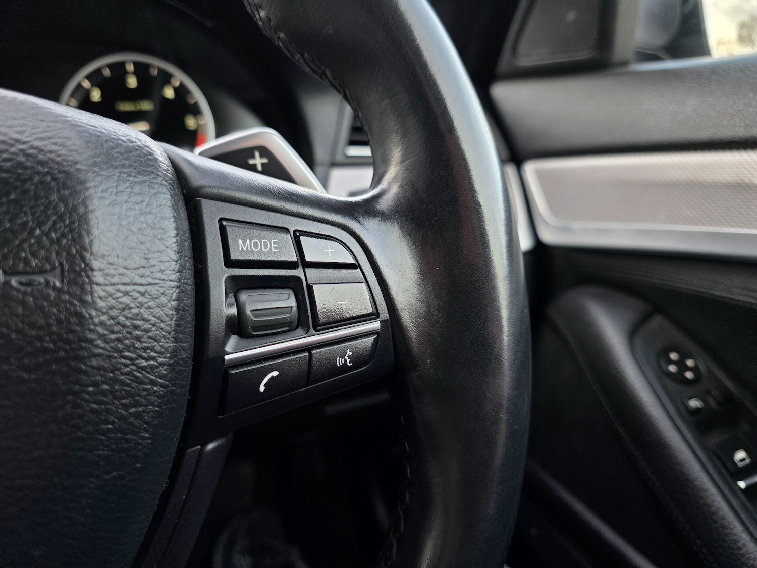 Used BMW 5 Series 2011 for sale - 77142942: Photo 41