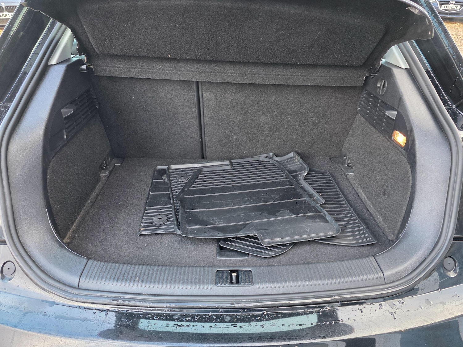 Used Audi A1 2011 for sale - 77230467: Photo 15