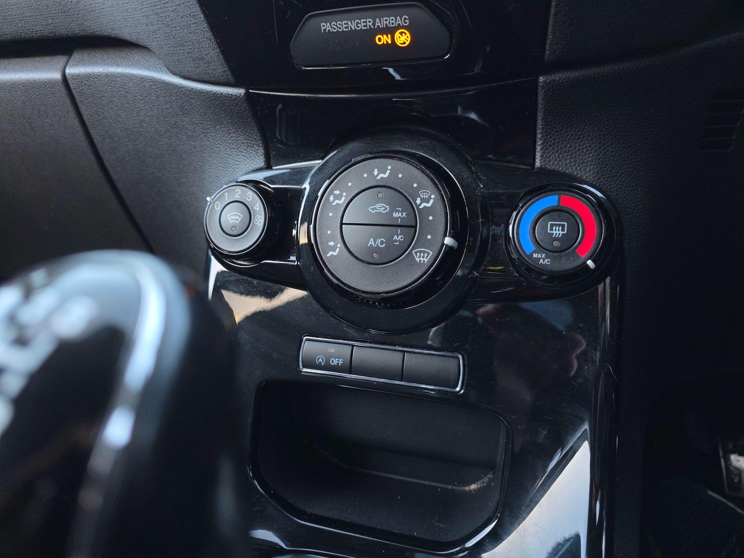 Used Ford Fiesta 2016 for sale - 77230317: Photo 19