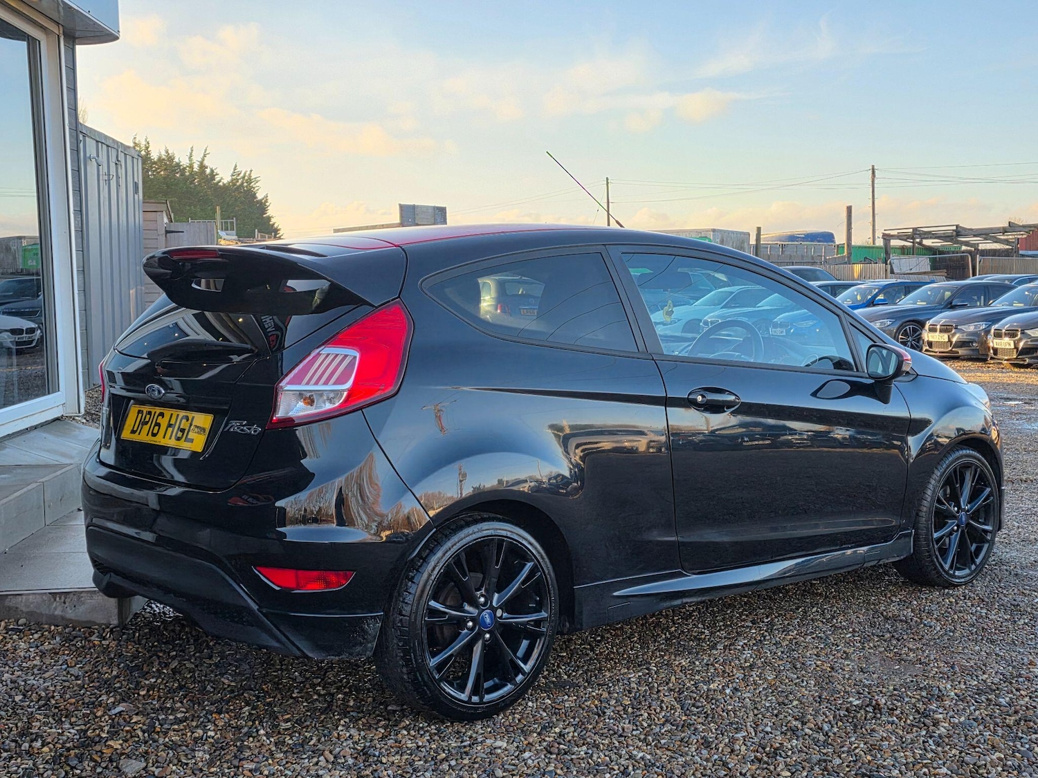 Used Ford Fiesta 2016 for sale - 77230317: Photo 3