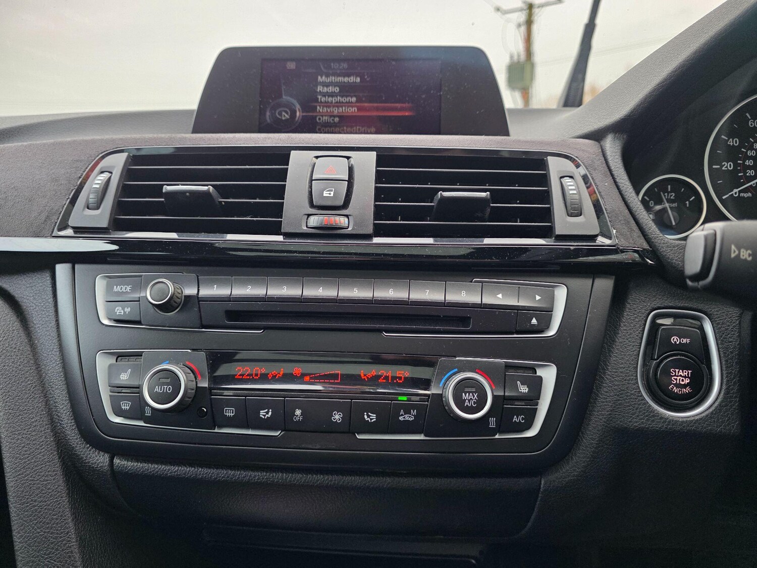 Used BMW 3 Series 2014 for sale - 77484067: Photo 30