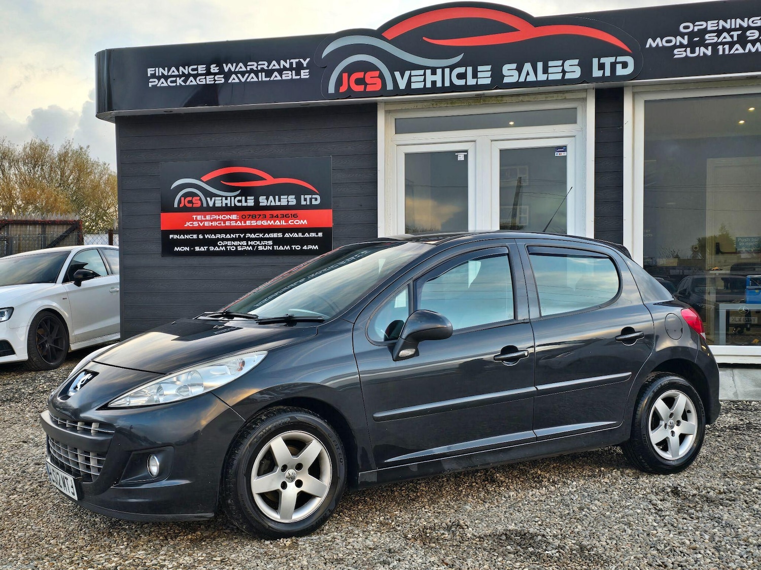 Used Peugeot 207 2012 for sale - 76633549: Photo 8