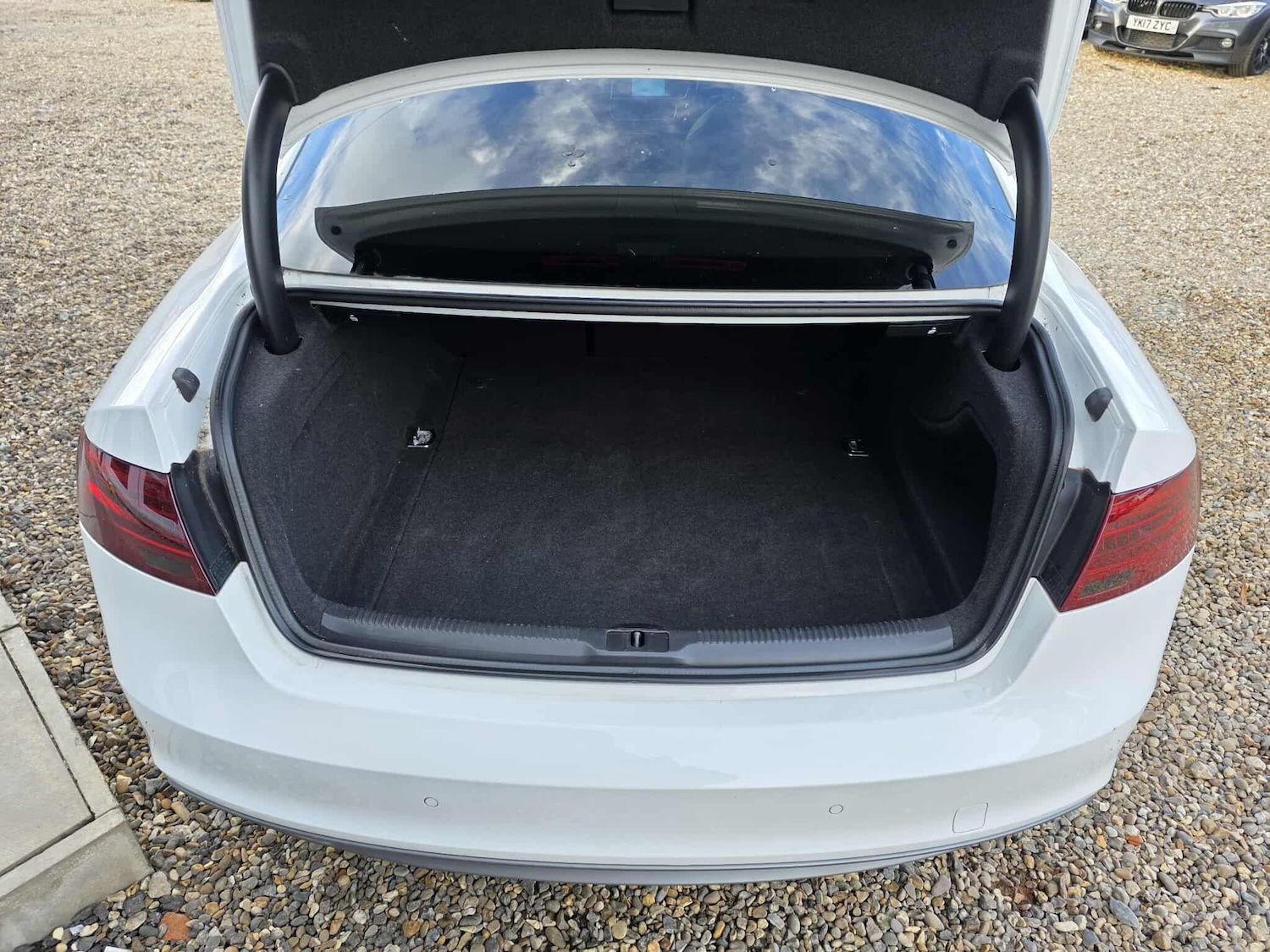 Used Audi A5 2013 for sale - 76633570: Photo 15