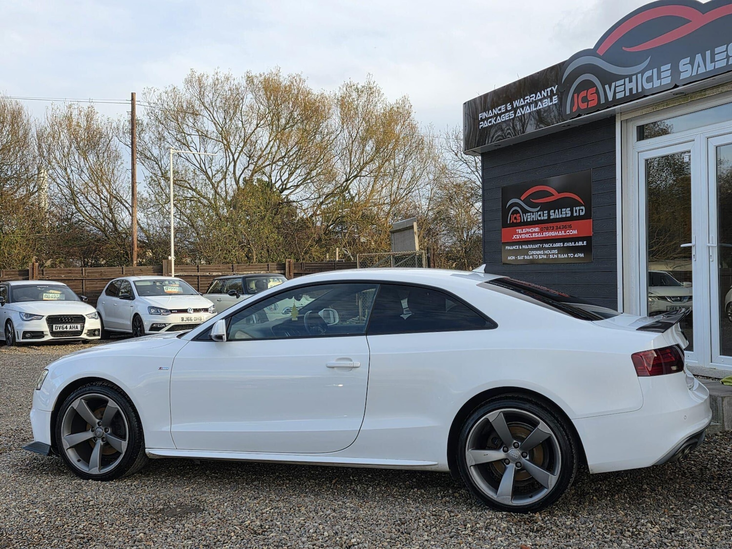 Used Audi A5 2013 for sale - 76633570: Photo 4