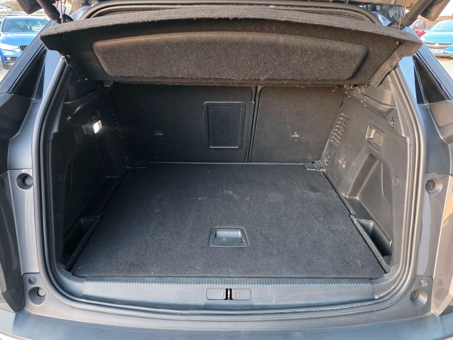 Used Peugeot 3008 2019 for sale - 77838912: Photo 18