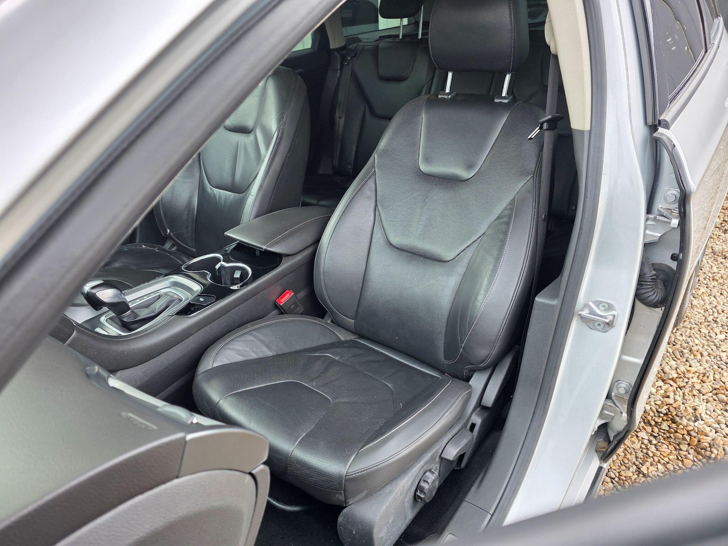 Used Ford Mondeo 2015 for sale - 77549273: Photo 20