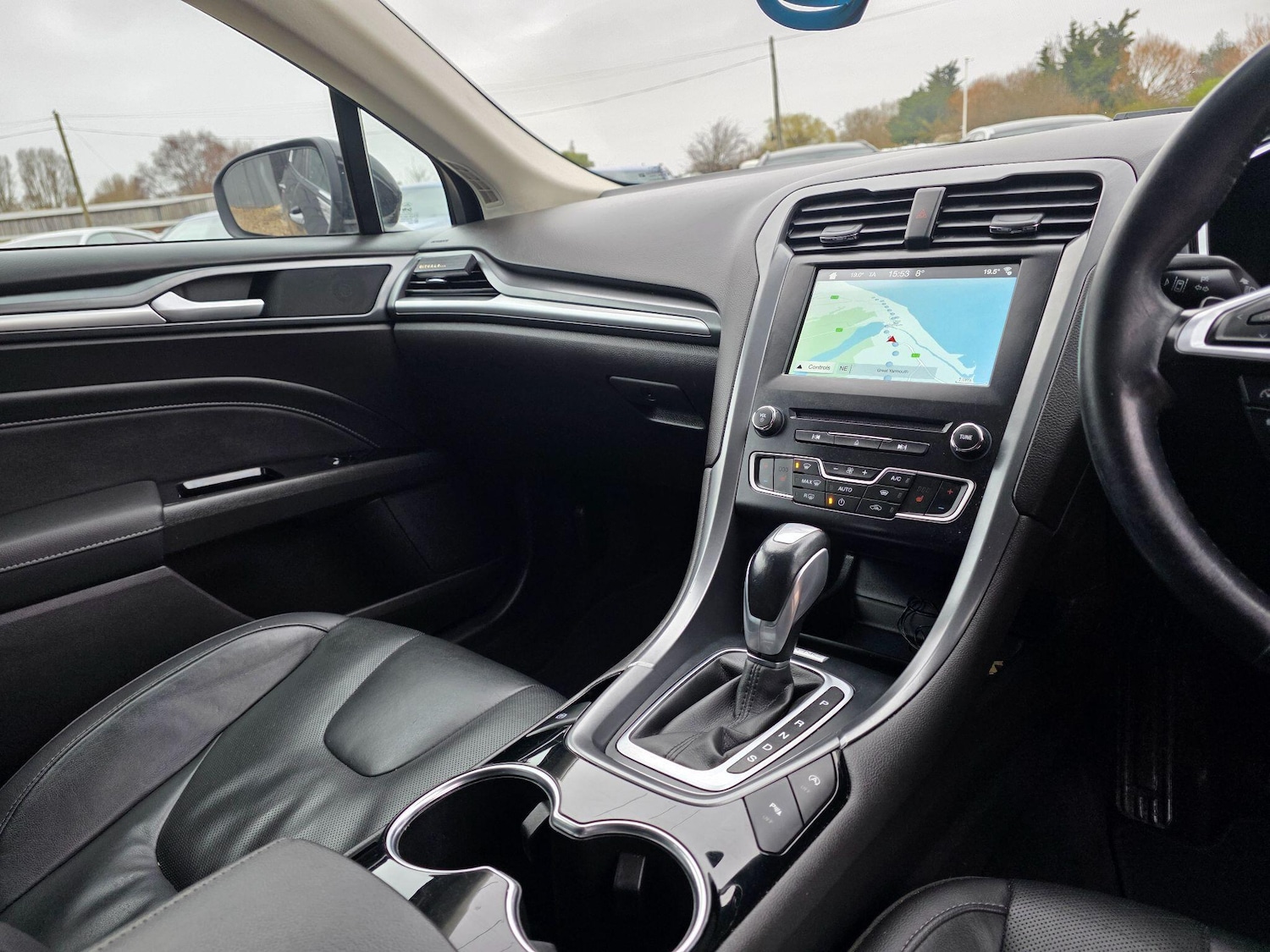 Used Ford Mondeo 2017 for sale - 77799046: Photo 23