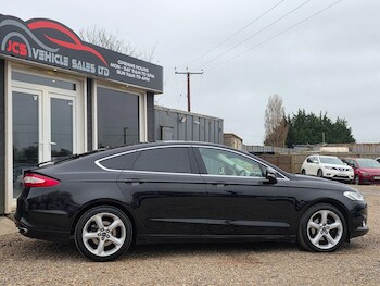 Used Ford Mondeo 2017 for sale - 77799046: Photo