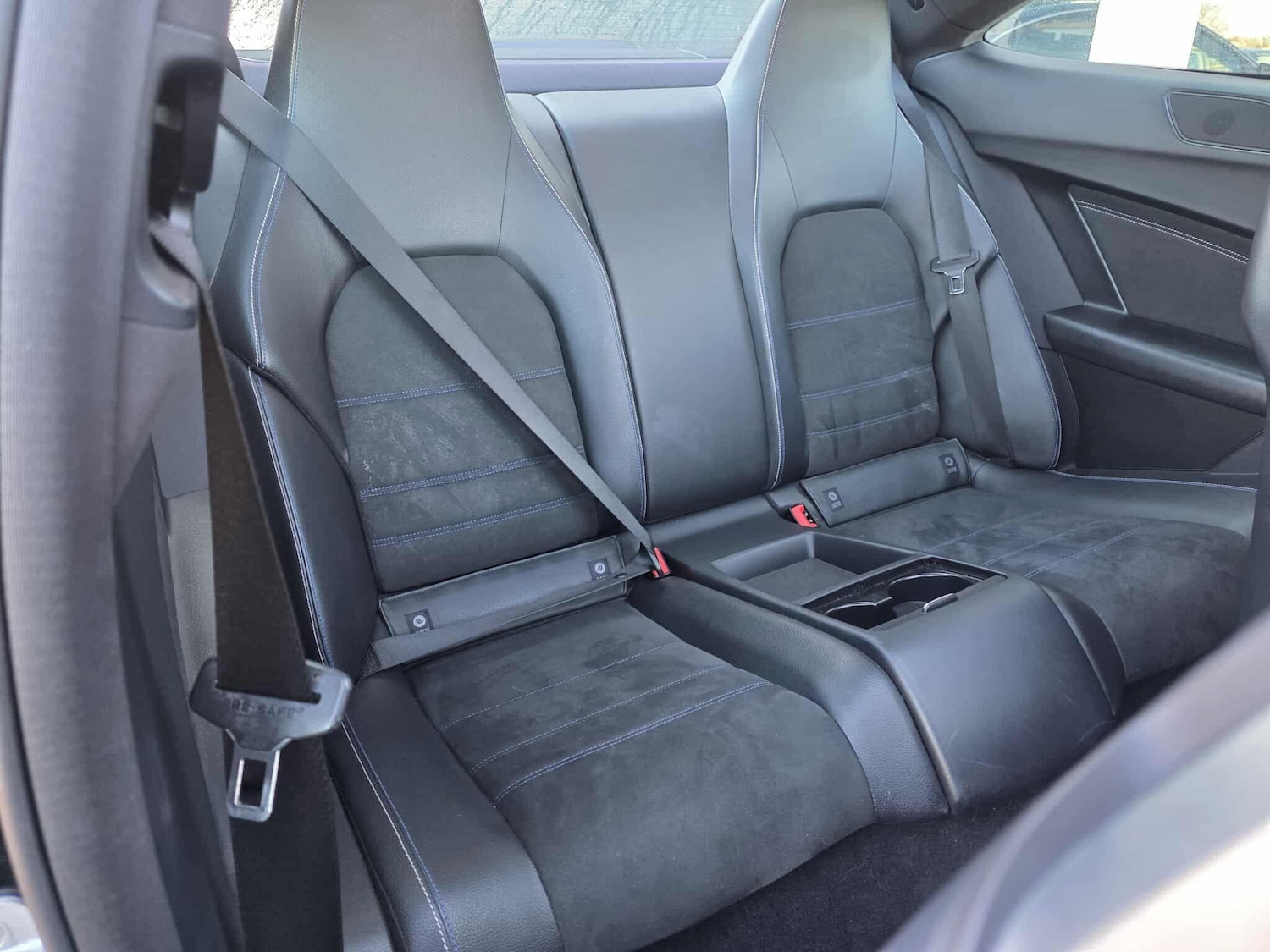 Used Mercedes-Benz C Class 2014 for sale - 76786649: Photo 11