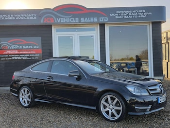 Used Mercedes-Benz C Class 2014 for sale - 76786649: Photo