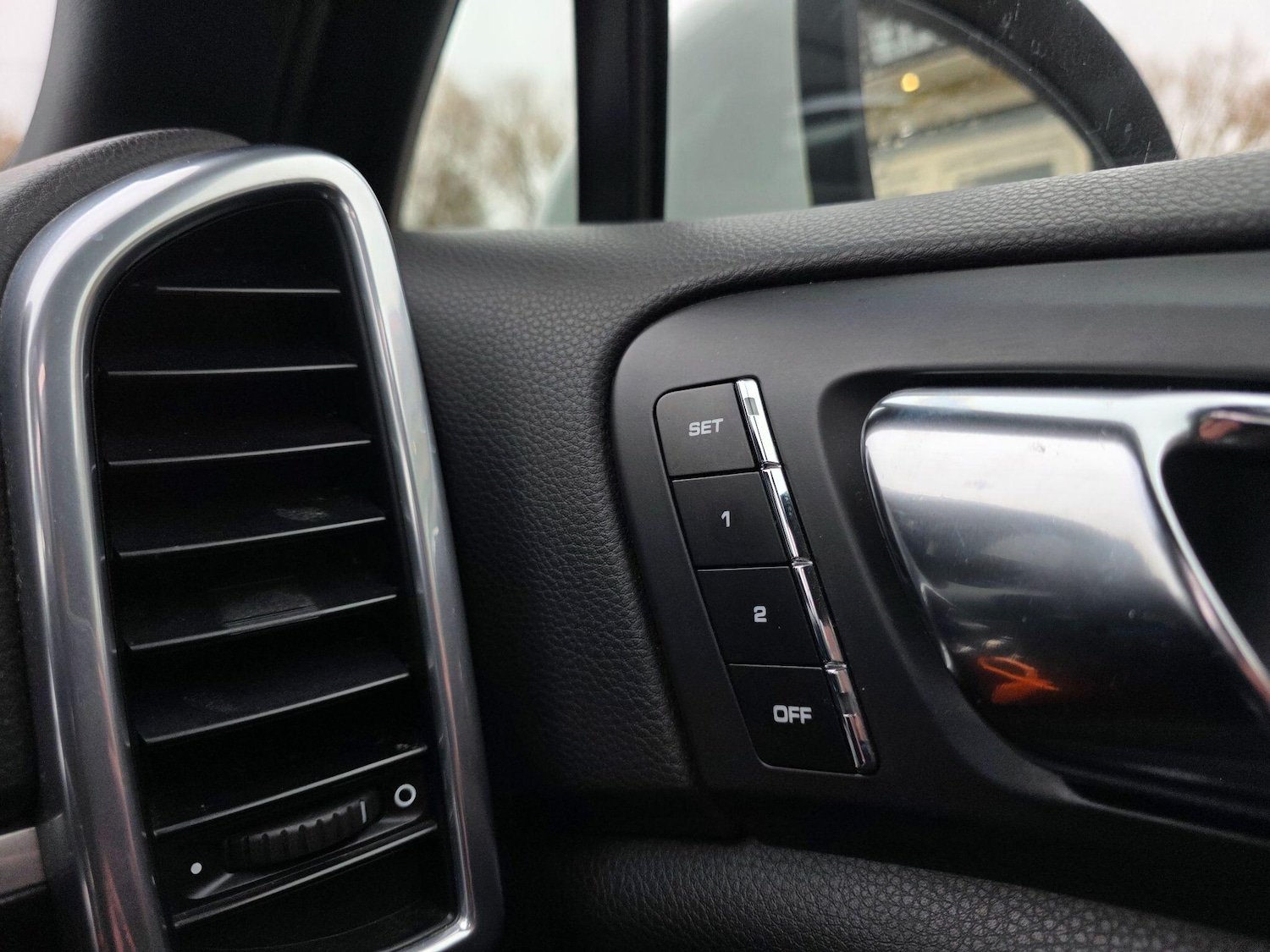 Used Porsche Cayenne 2012 for sale - 77794074: Photo 39