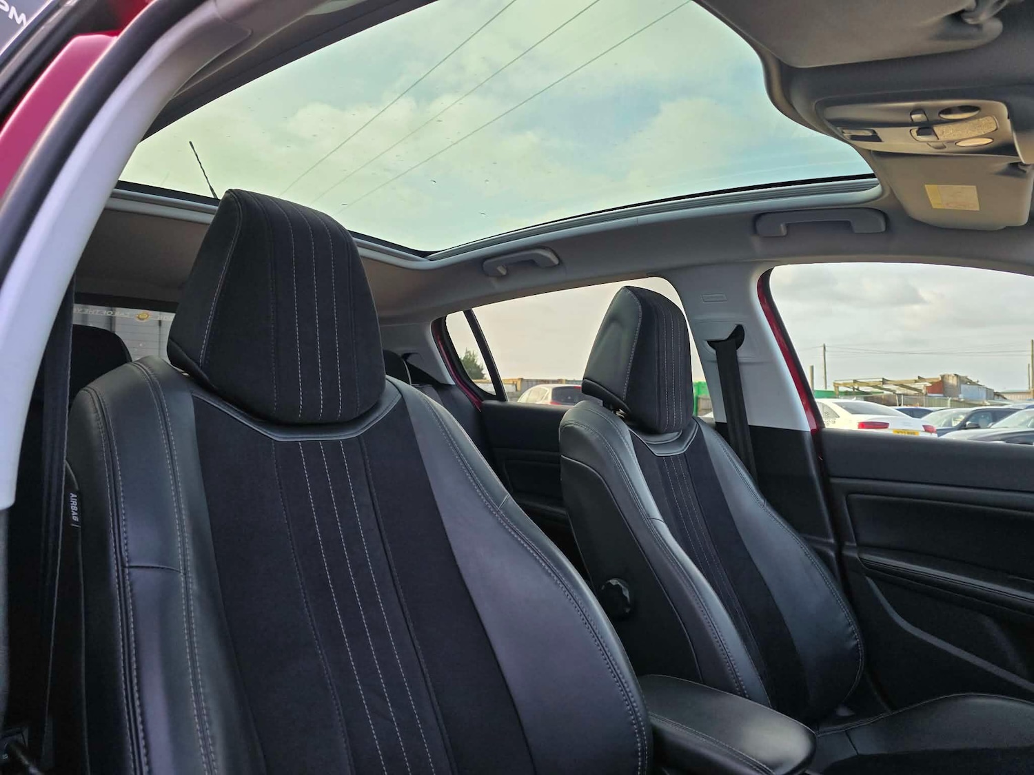 Used Peugeot 308 2014 for sale - 77585888: Photo 14