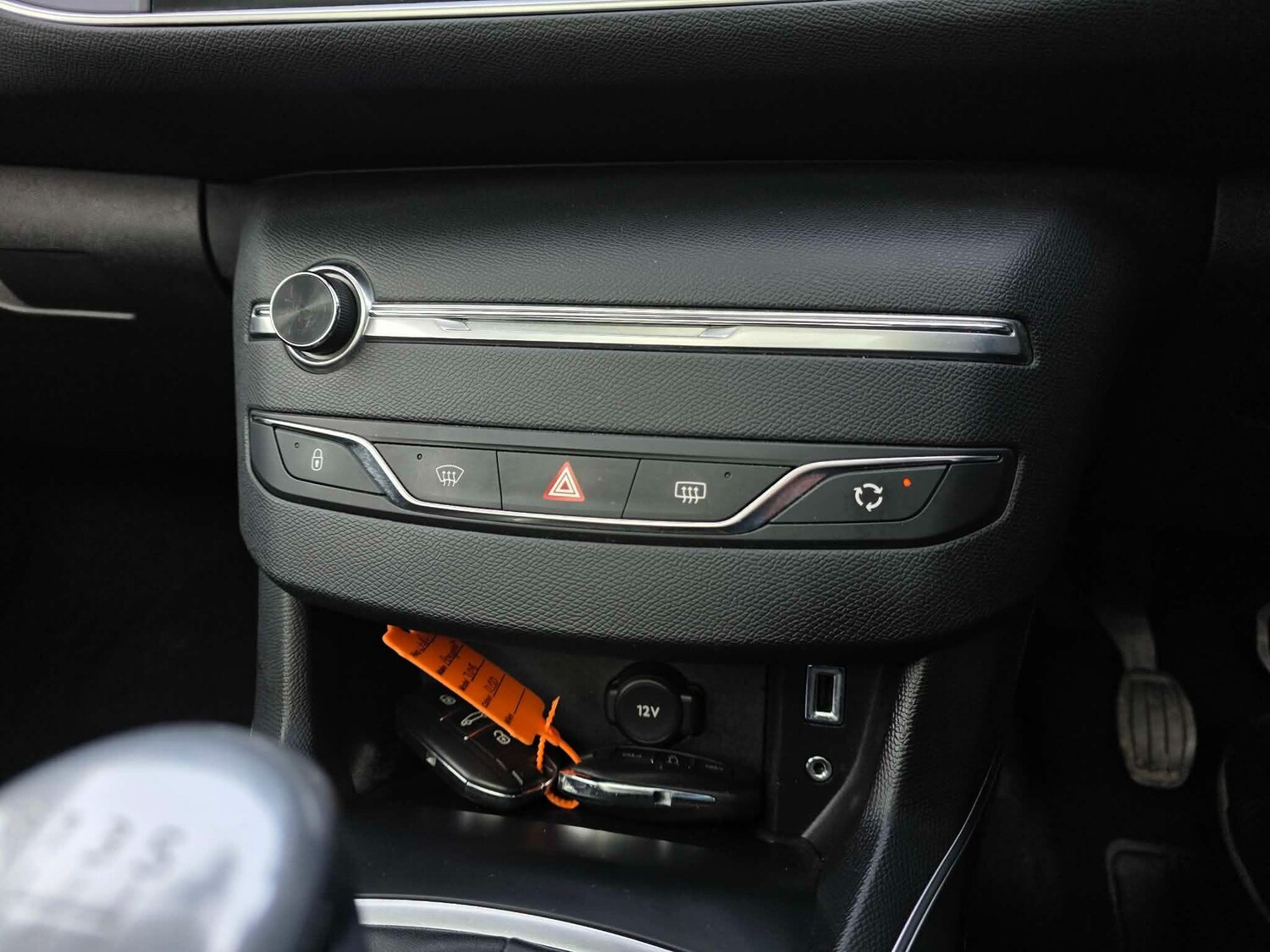 Used Peugeot 308 2014 for sale - 77585888: Photo 23