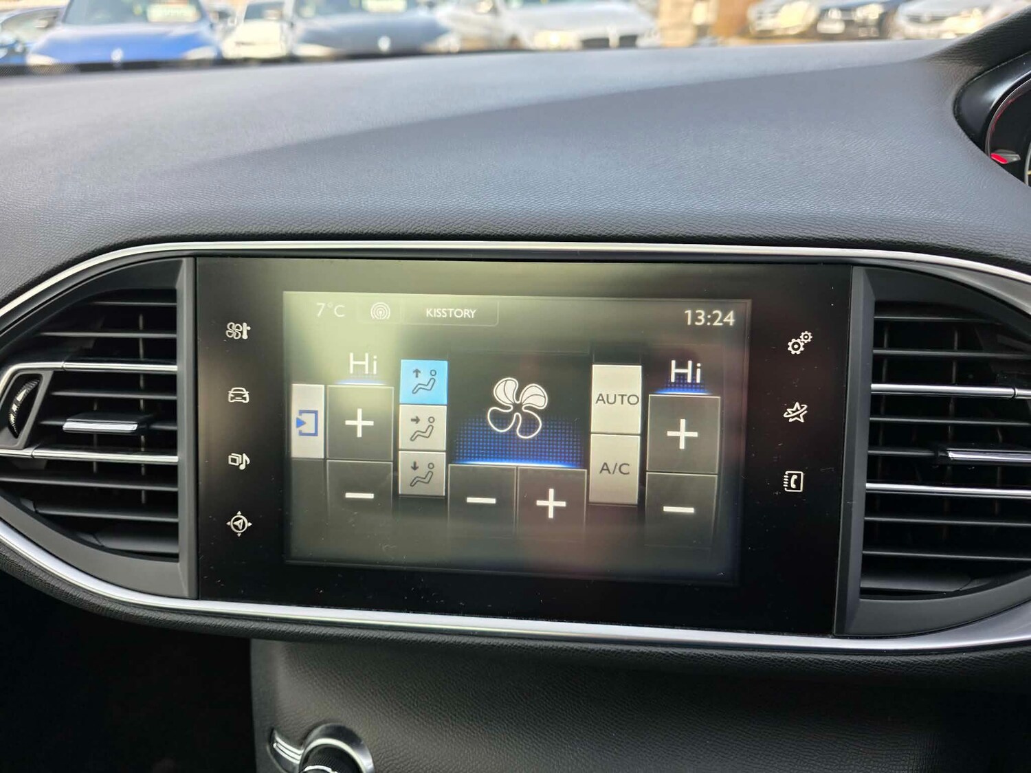 Used Peugeot 308 2014 for sale - 77585888: Photo 28