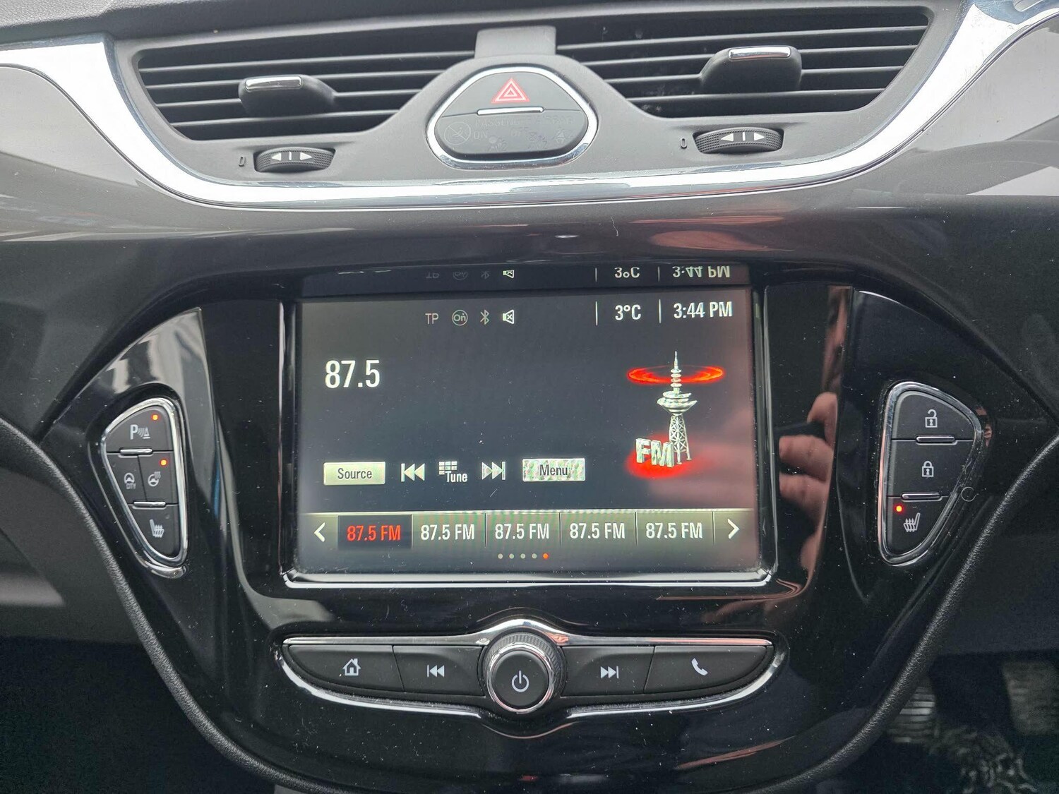 Used Vauxhall Corsa 2016 for sale - 77564712: Photo 27