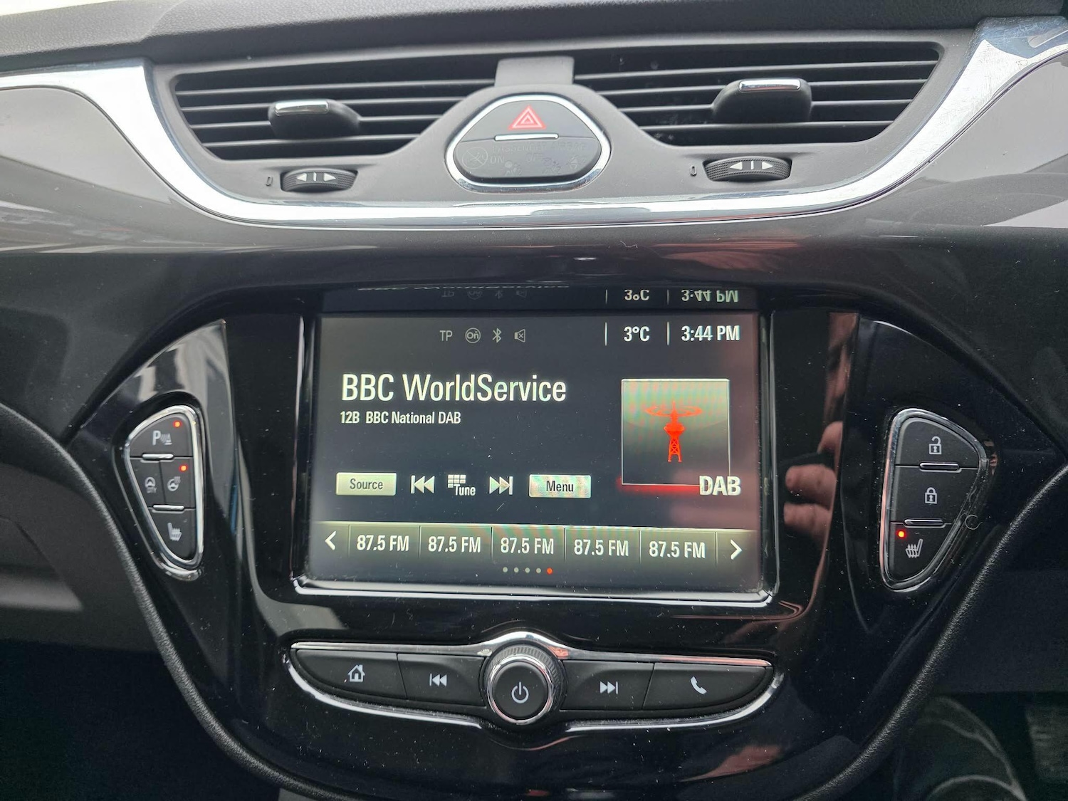 Used Vauxhall Corsa 2016 for sale - 77564712: Photo 30