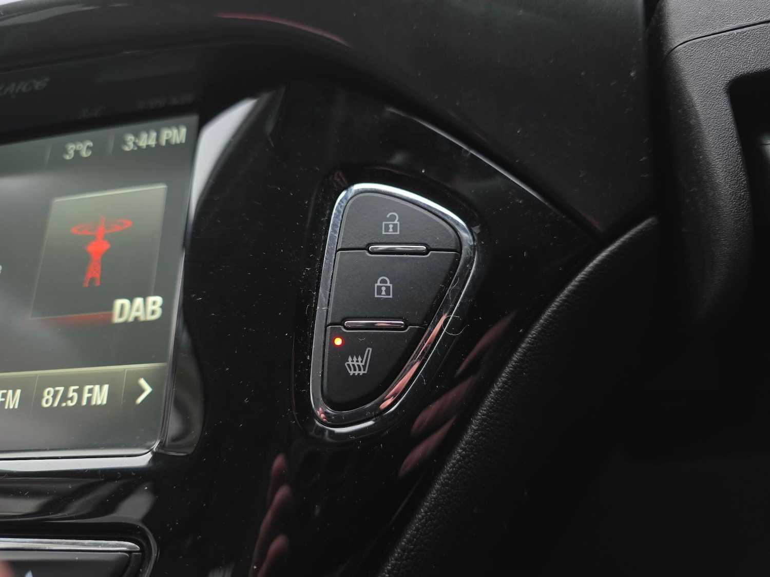 Used Vauxhall Corsa 2016 for sale - 77564712: Photo 32