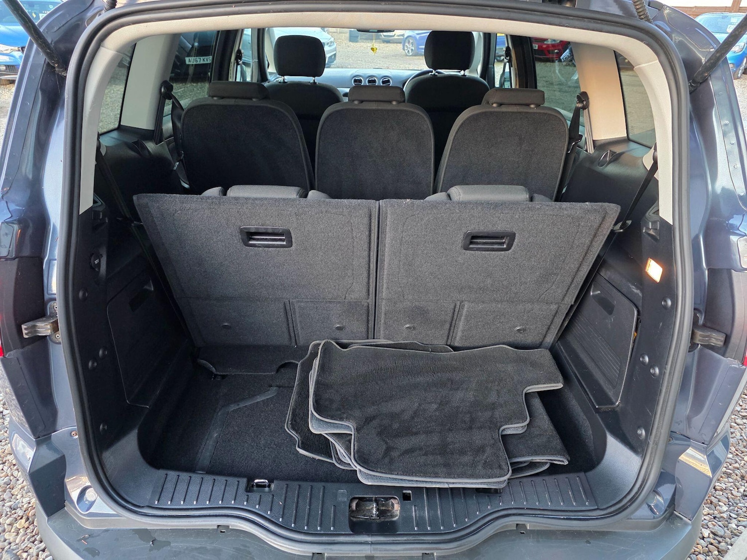 Used Ford S-Max 2011 for sale - 77637723: Photo 15