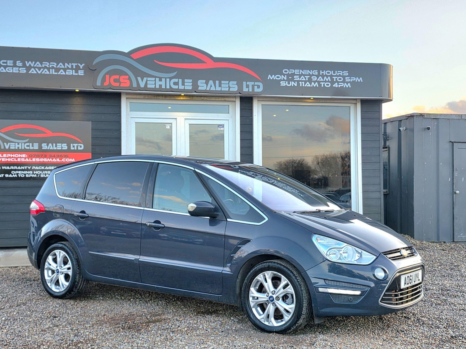 Used Ford S-Max 2011 for sale - 77637723: Photo 2