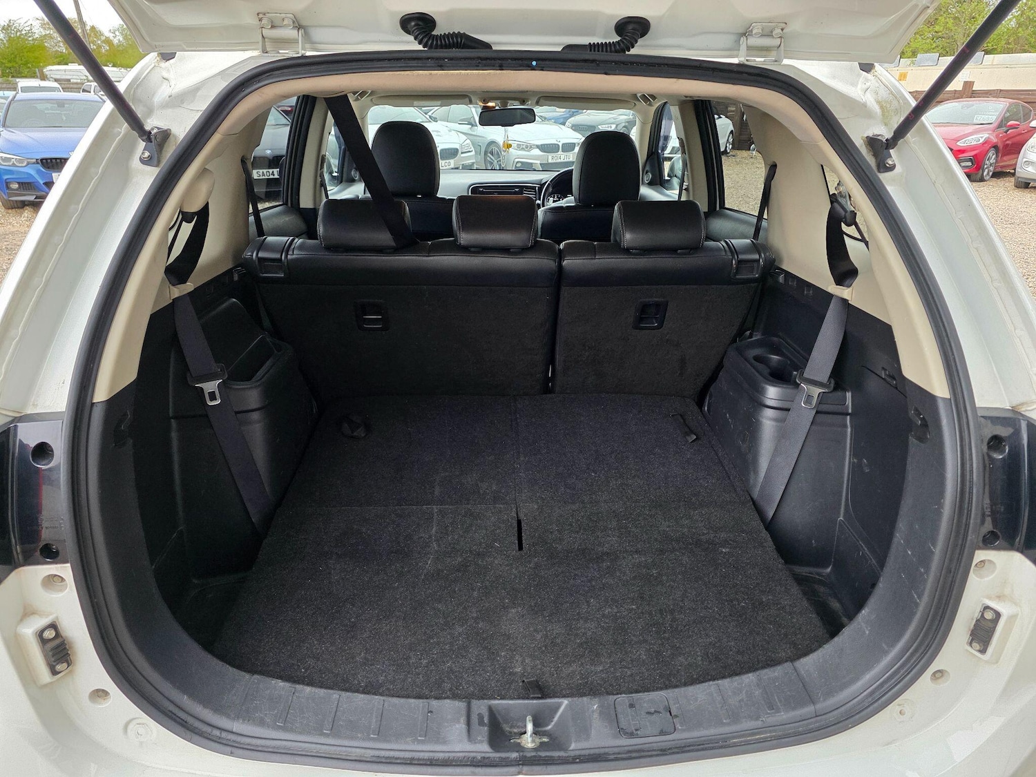 Used Mitsubishi Outlander 2016 for sale - 78204216: Photo 20