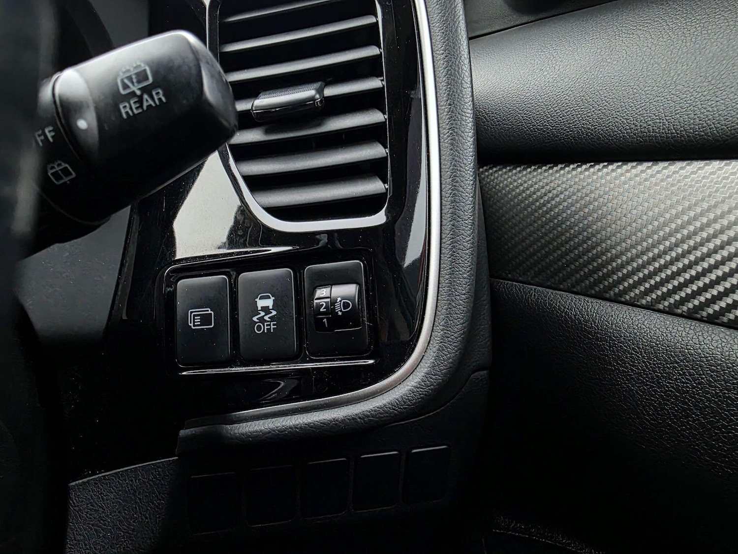 Used Mitsubishi Outlander 2016 for sale - 78204216: Photo 30