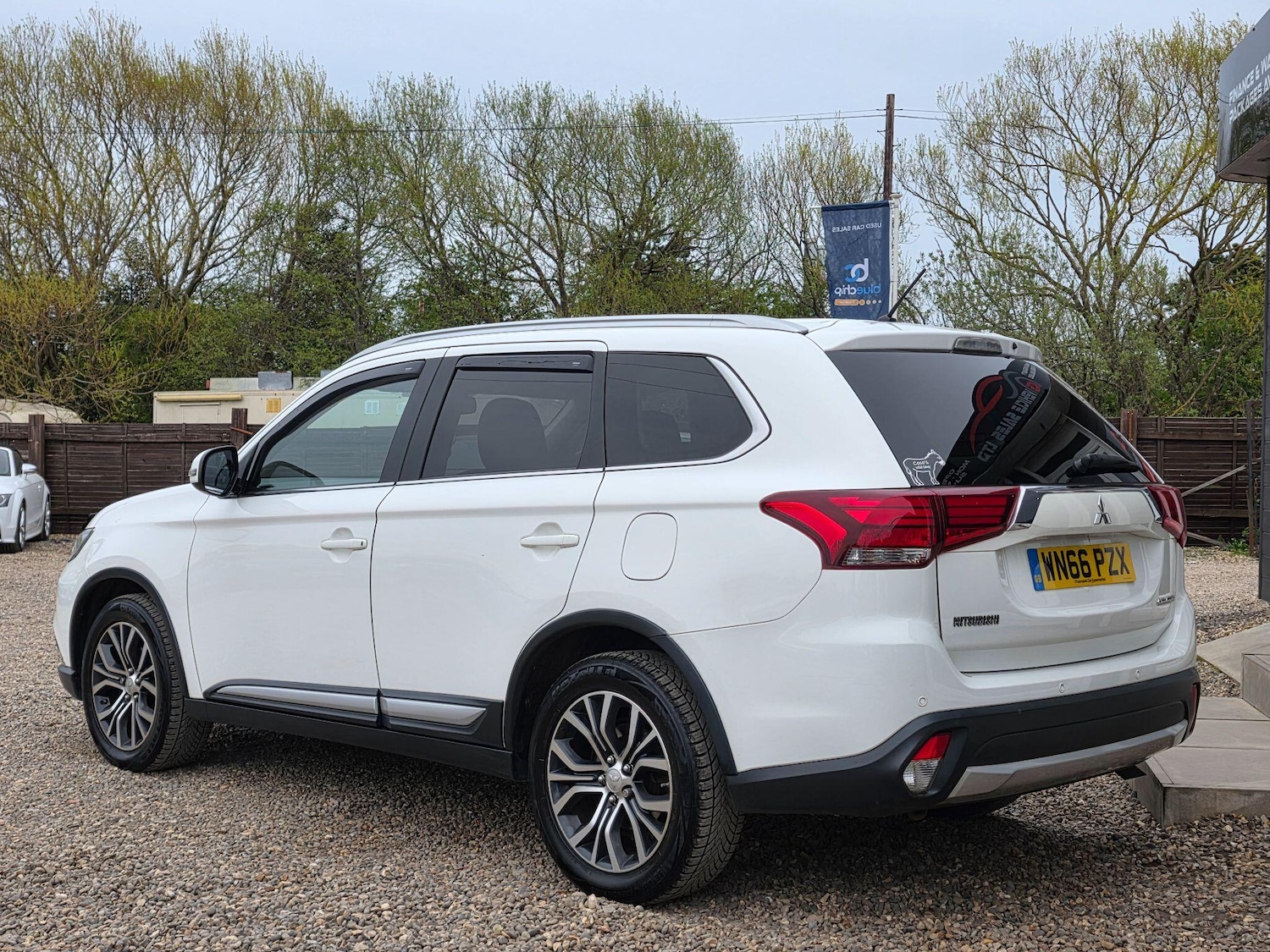 Used Mitsubishi Outlander 2016 for sale - 78204216: Photo 8
