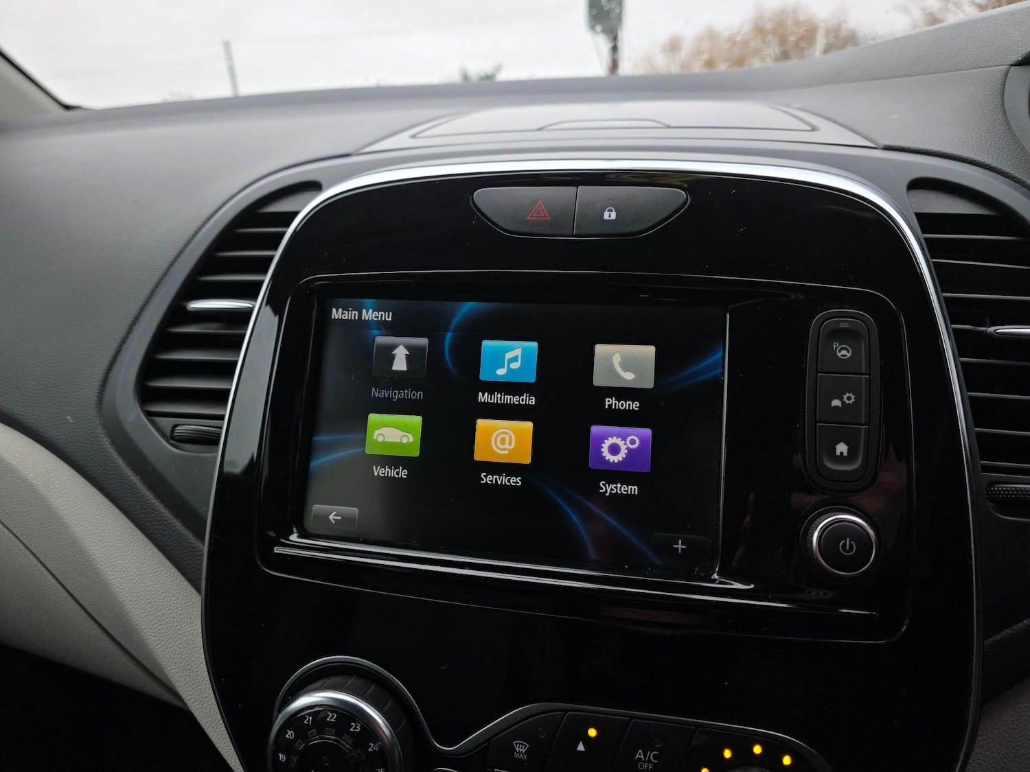 Used Renault Captur 2019 for sale - 77564721: Photo 28