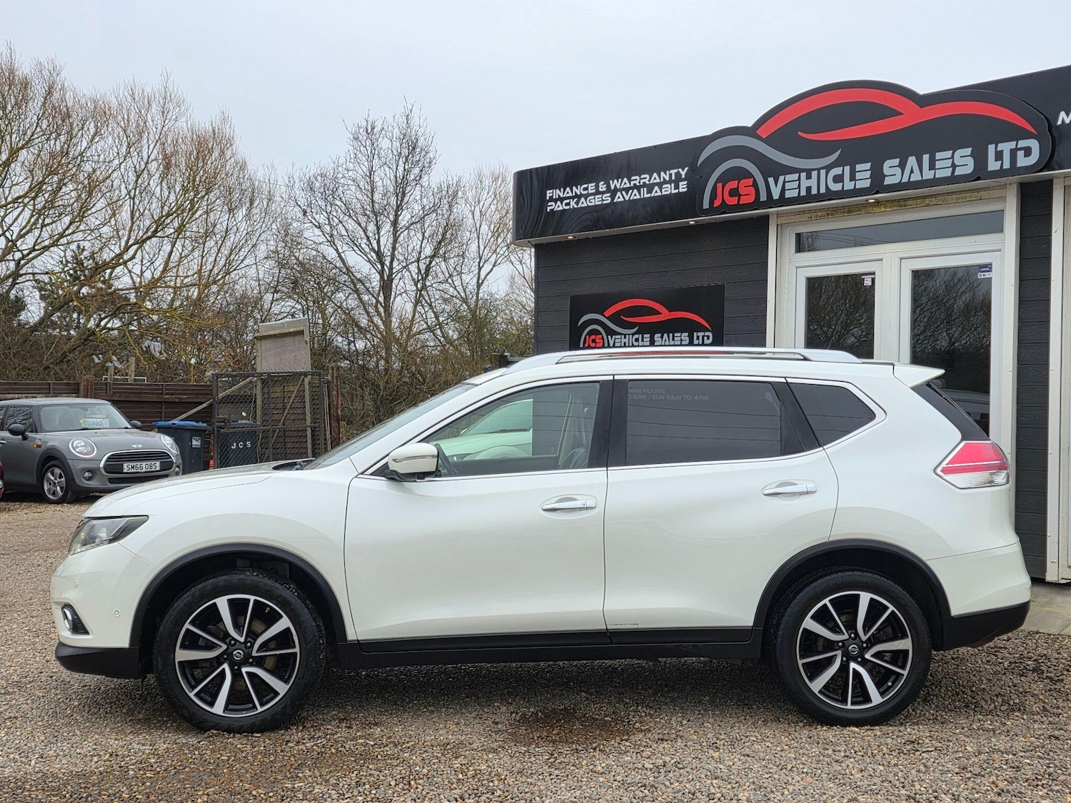 Used Nissan X-Trail for sale - 77957038: Photo 11