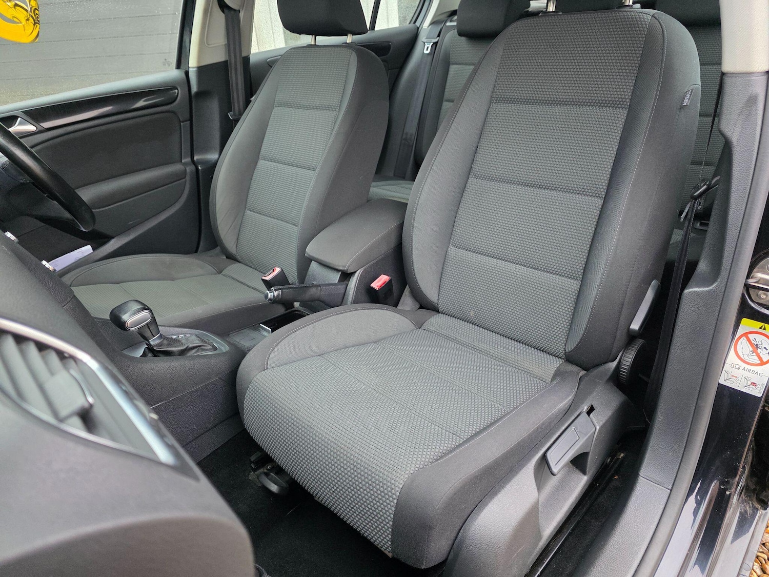 Used Volkswagen Golf 2009 for sale - 77454747: Photo 20