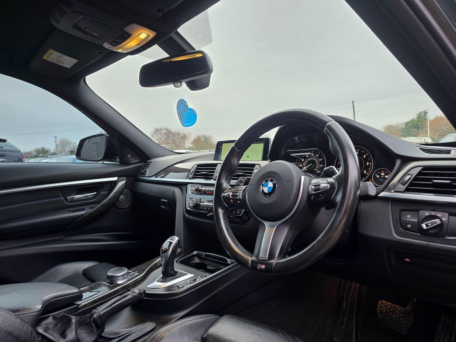 Used BMW 3 Series 2017 for sale - 77291555: Photo 15