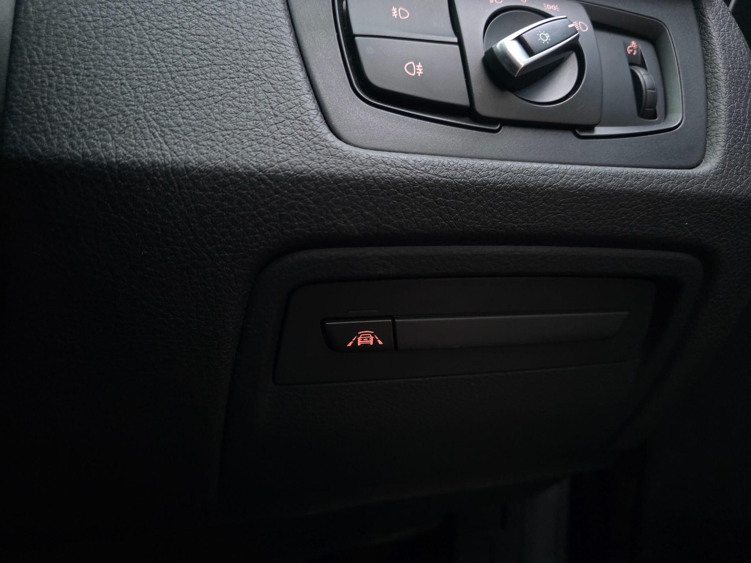 Used BMW 3 Series 2017 for sale - 77291555: Photo 40