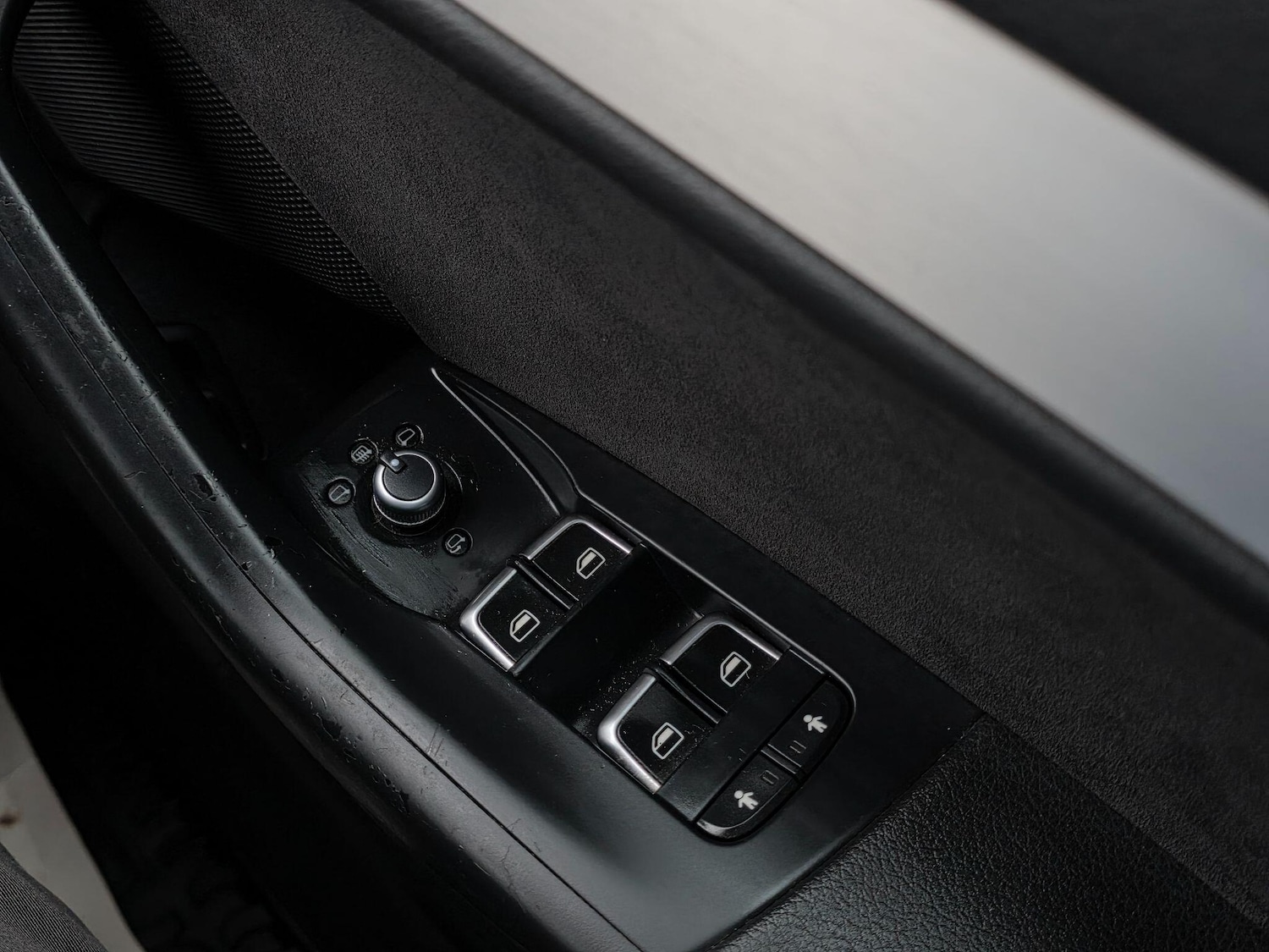 Used Audi Q3 2015 for sale - 77455103: Photo 34