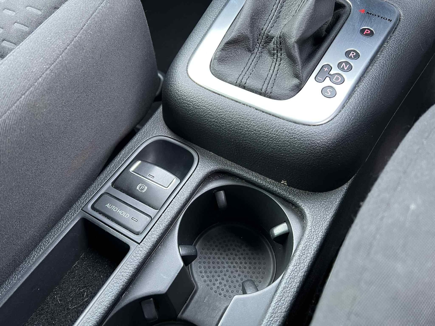 Used Volkswagen Tiguan 2011 for sale - 77358922: Photo 25