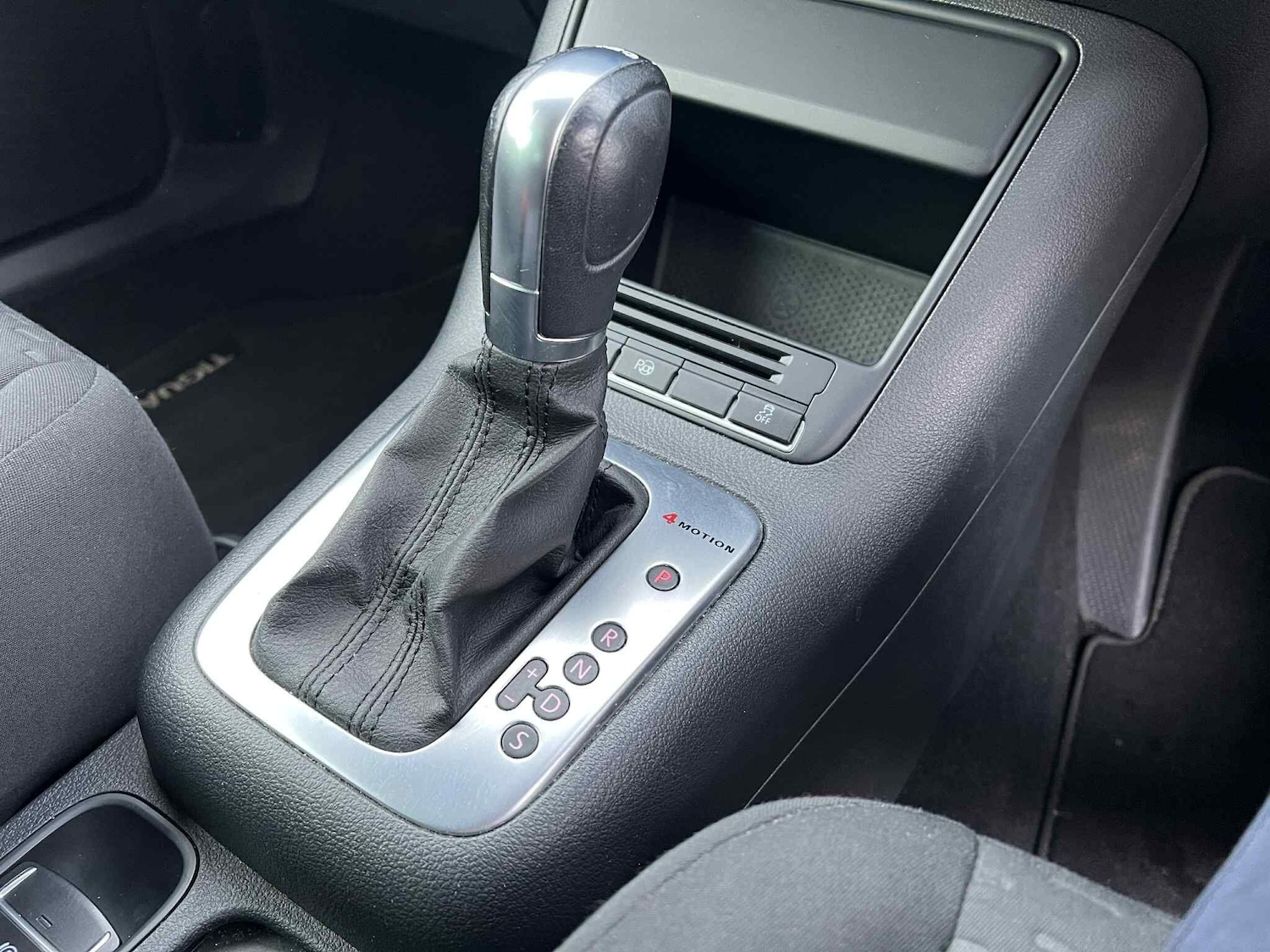 Used Volkswagen Tiguan 2011 for sale - 77358922: Photo 26