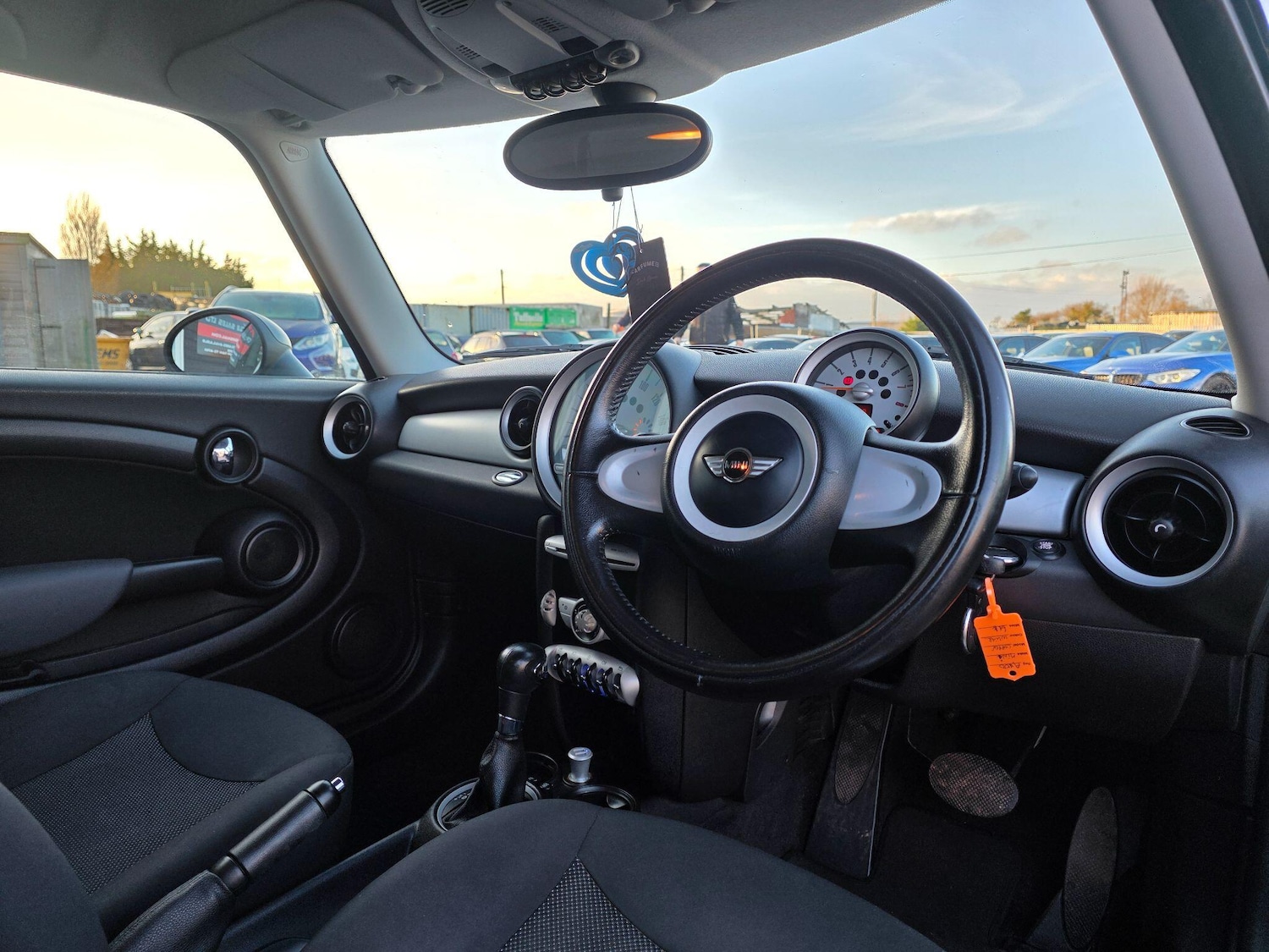 Used MINI Hatch 2009 for sale - 77229751: Photo 17