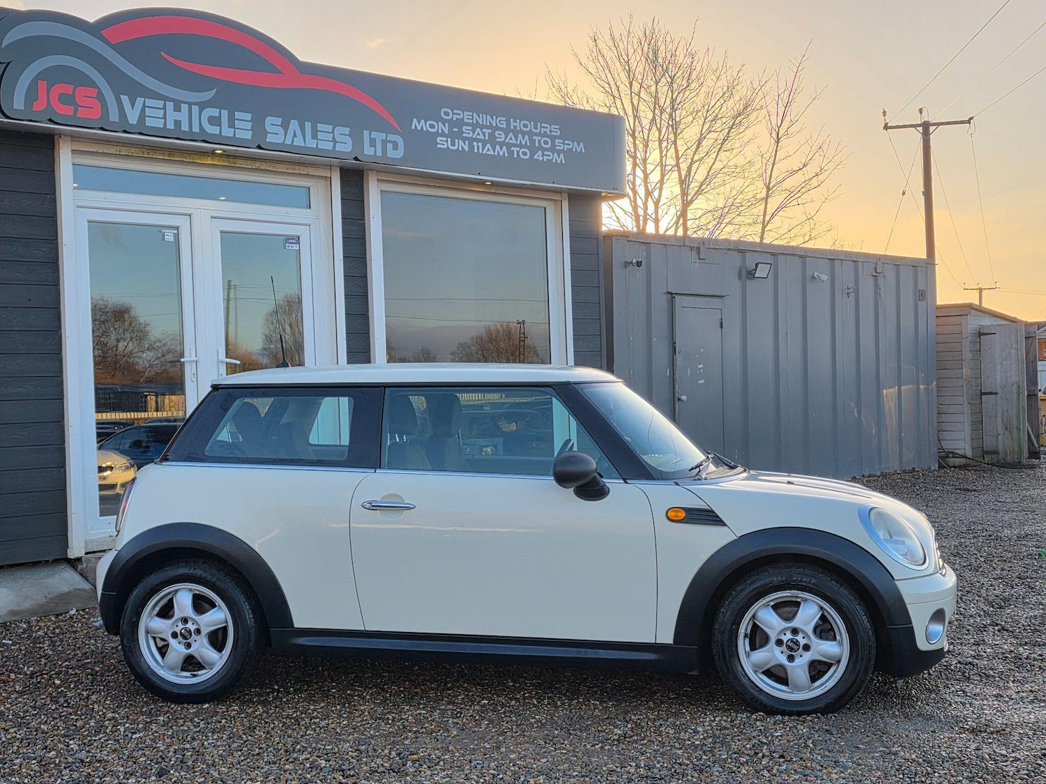 Used MINI Hatch 2009 for sale - 77229751: Photo 3