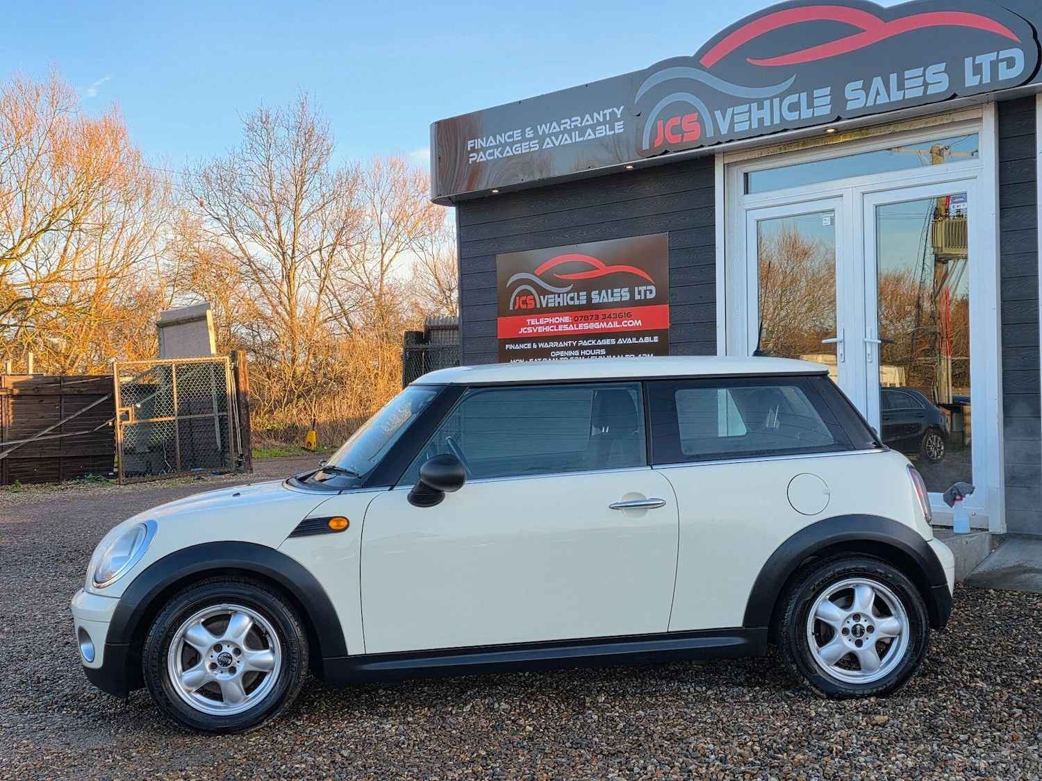 Used MINI Hatch 2009 for sale - 77229751: Photo 9