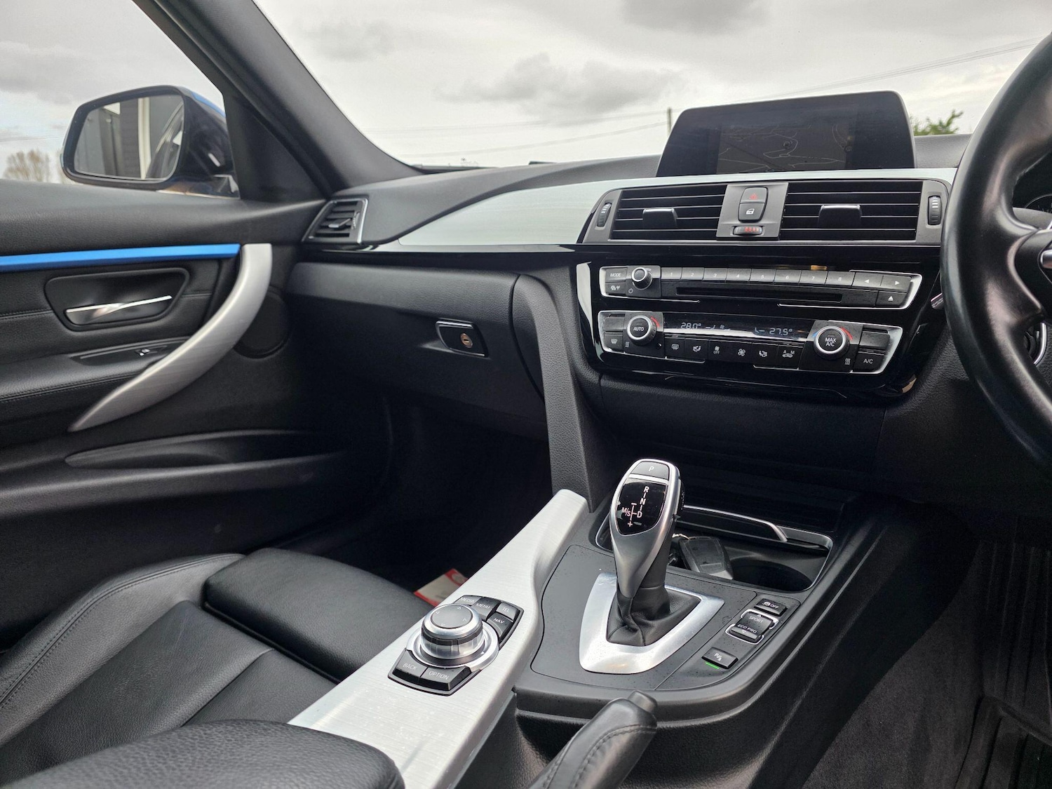 Used BMW 3 Series 2016 for sale - 77162980: Photo 24