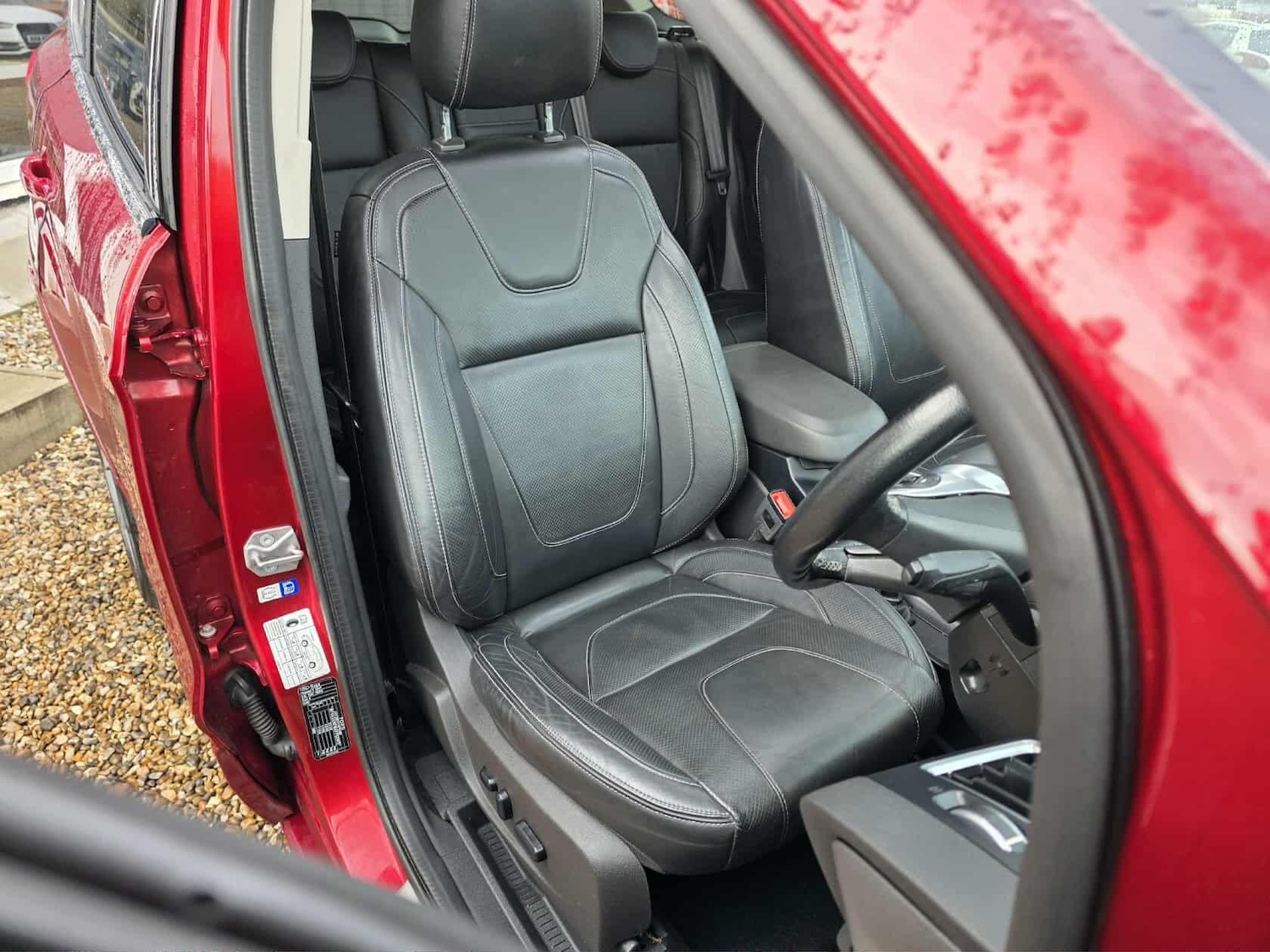 Used Ford Kuga 2015 for sale - 76599438: Photo 17