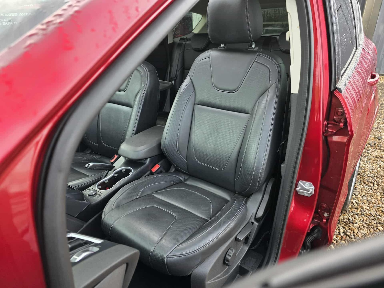 Used Ford Kuga 2015 for sale - 76599438: Photo 19