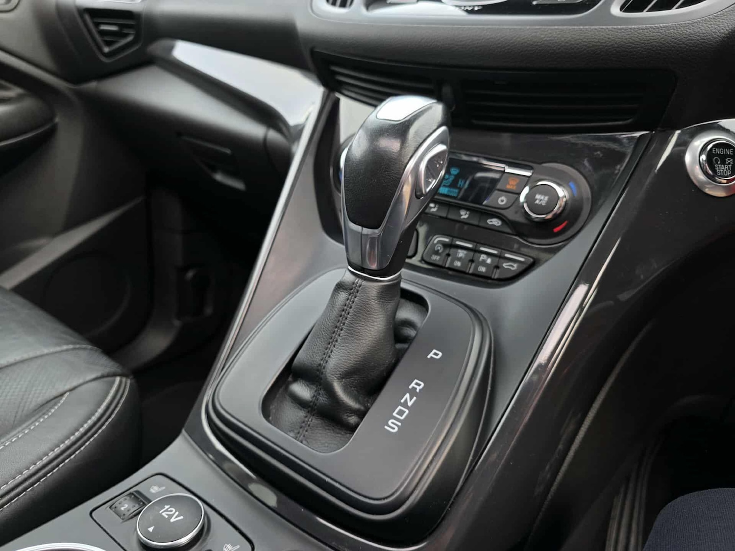 Used Ford Kuga 2015 for sale - 76599438: Photo 22