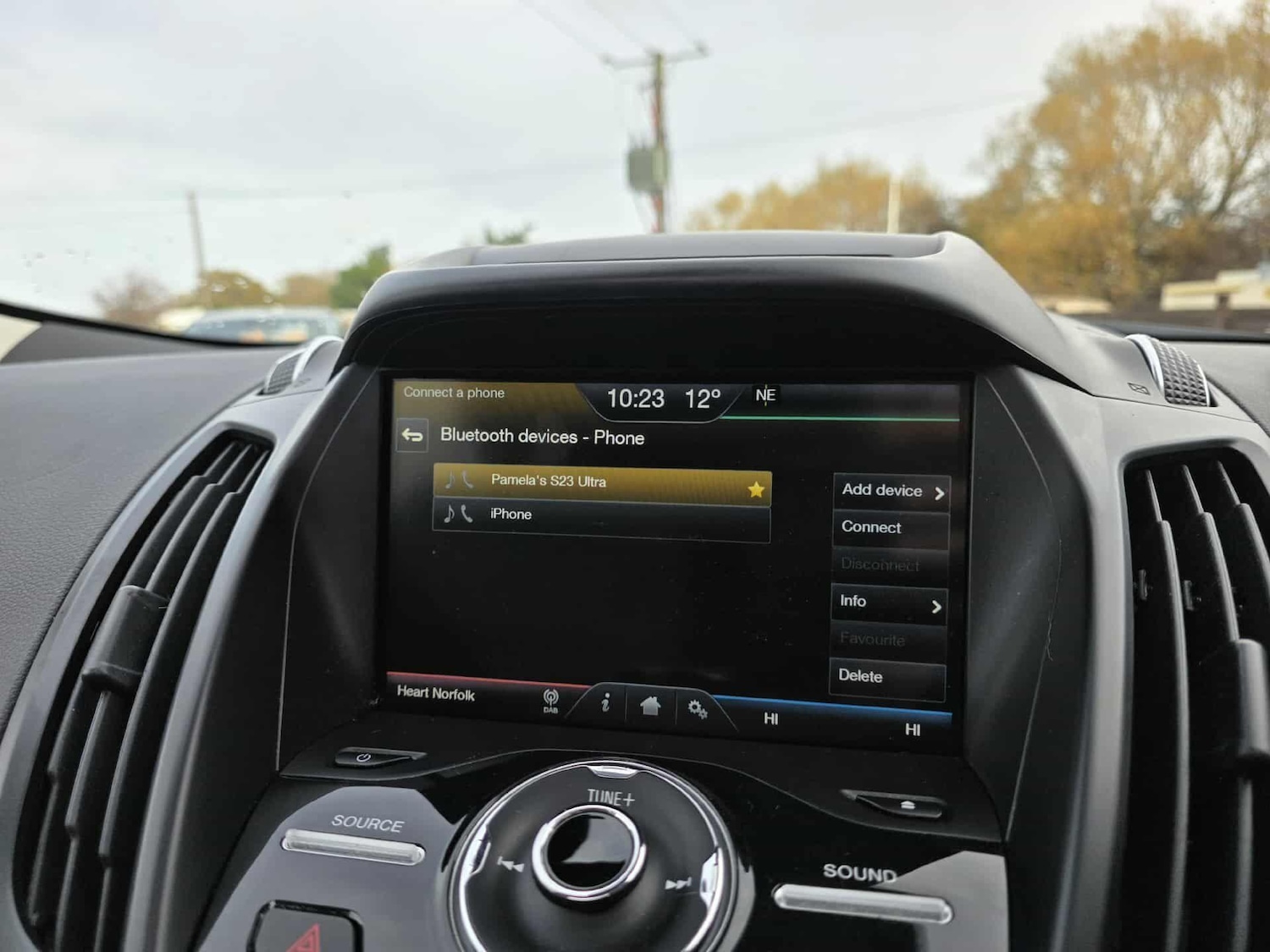 Used Ford Kuga 2015 for sale - 76599438: Photo 27