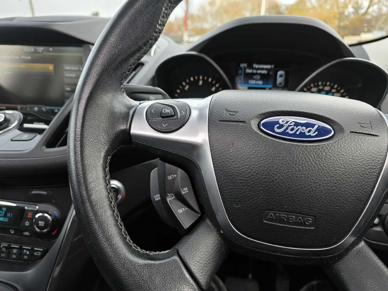 Used Ford Kuga 2015 for sale - 76599438: Photo 37