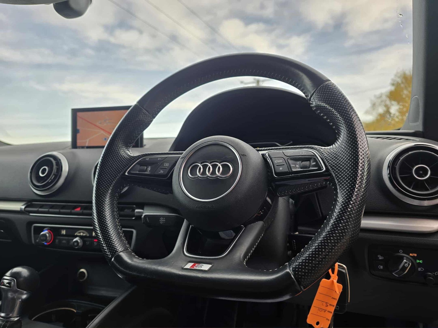 Used Audi A3 2016 for sale - 76599439: Photo 14