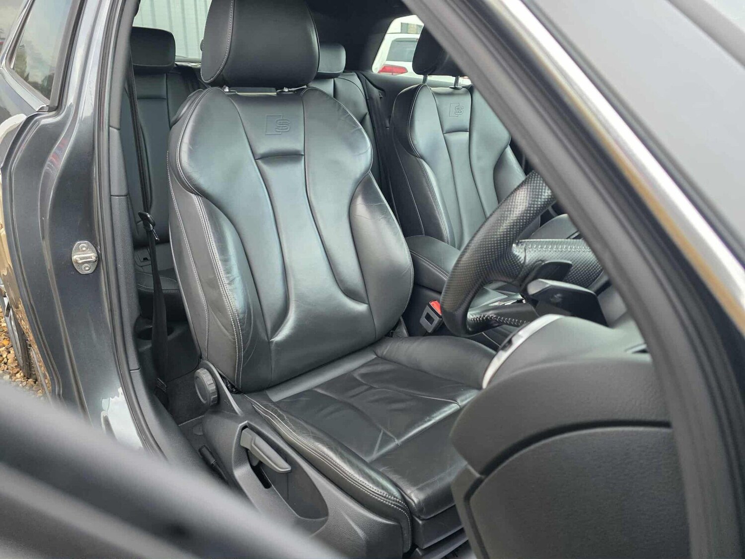 Used Audi A3 2016 for sale - 76599439: Photo 15