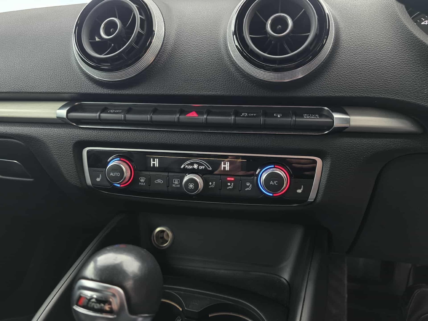 Used Audi A3 2016 for sale - 76599439: Photo 22