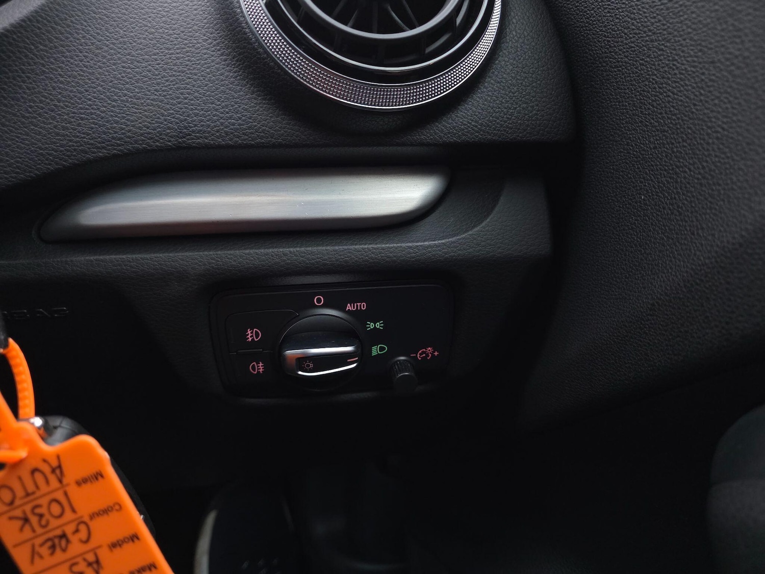 Used Audi A3 2014 for sale - 77376639: Photo 37