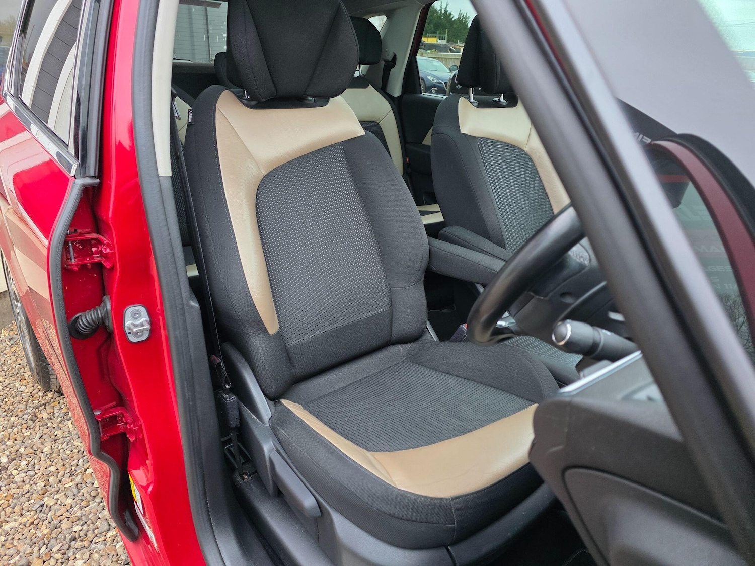 Used Citroen C4 Picasso 2016 for sale - 77066870: Photo 16