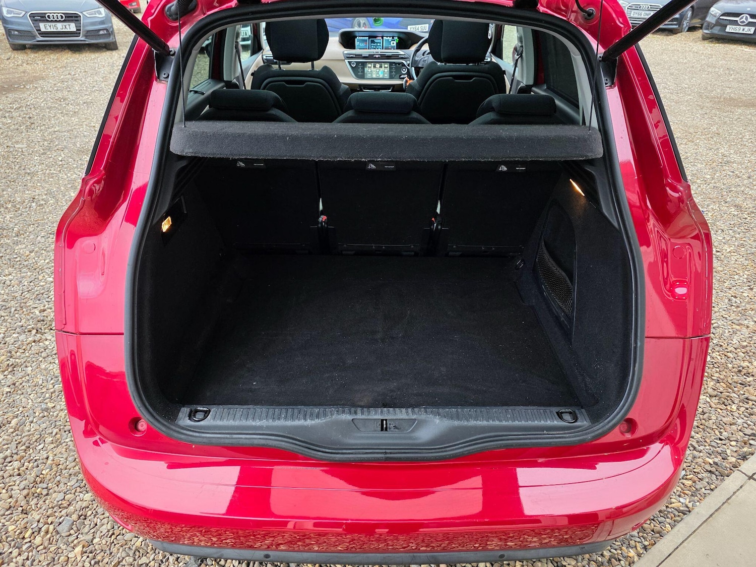 Used Citroen C4 Picasso 2016 for sale - 77066870: Photo 20